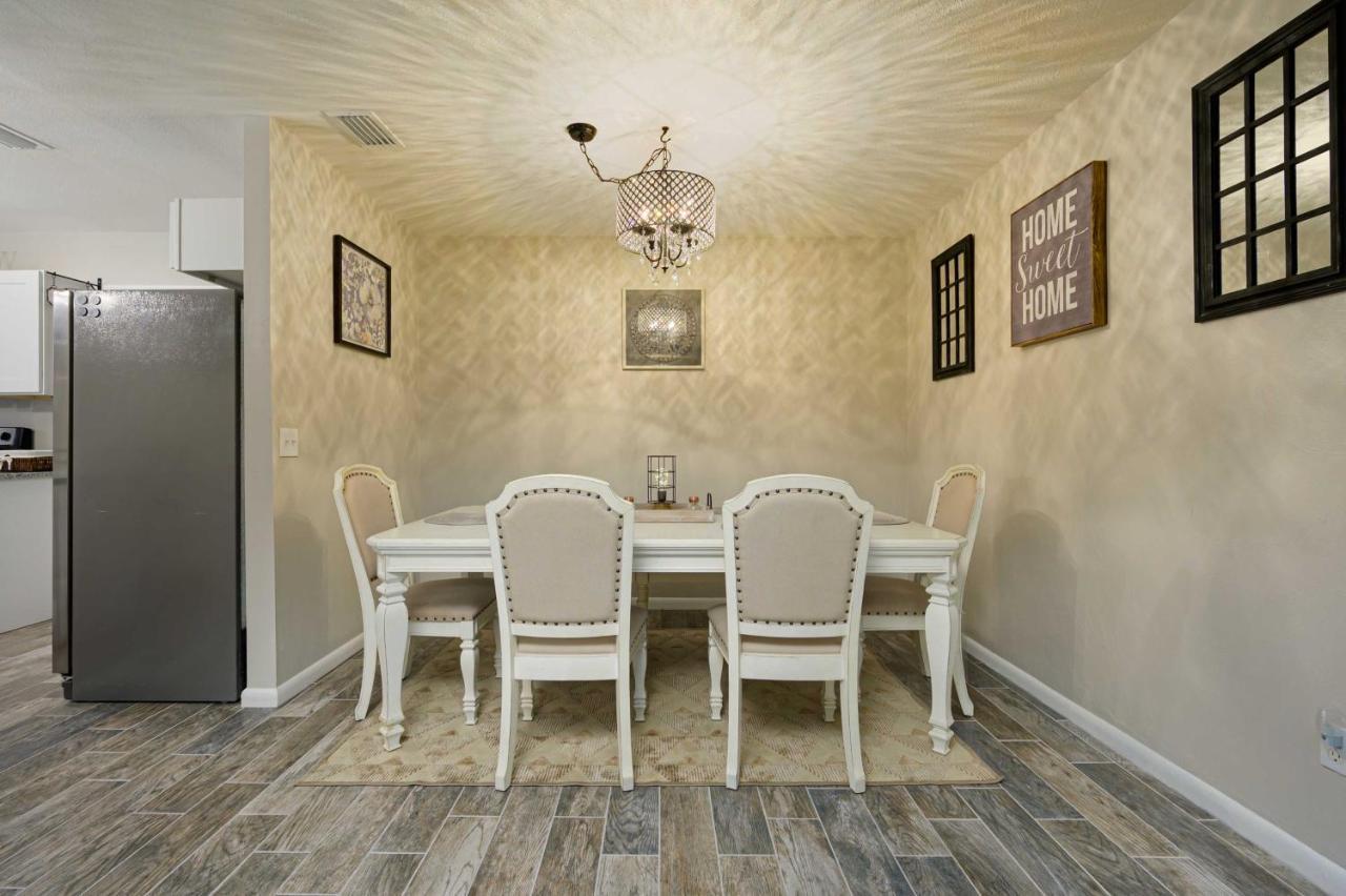 Lakefront Home With Screened Porch And Grill 温特黑文 外观 照片