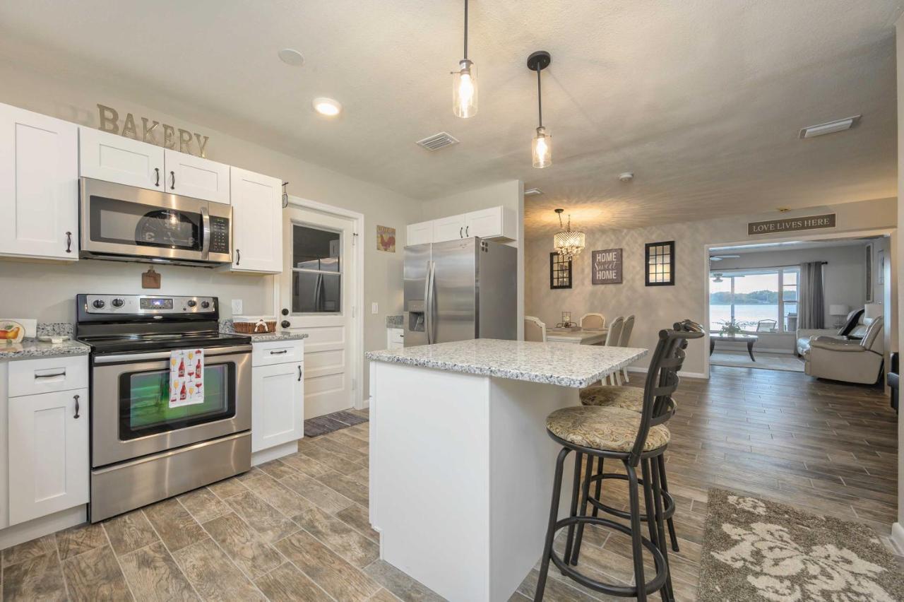 Lakefront Home With Screened Porch And Grill 温特黑文 外观 照片